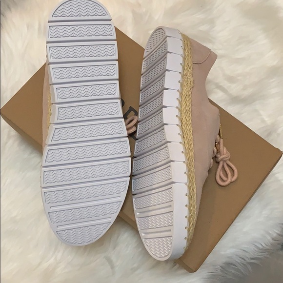 New! Crevo Blush Suede Lace Up Sneaker - Picture 6 of 8
